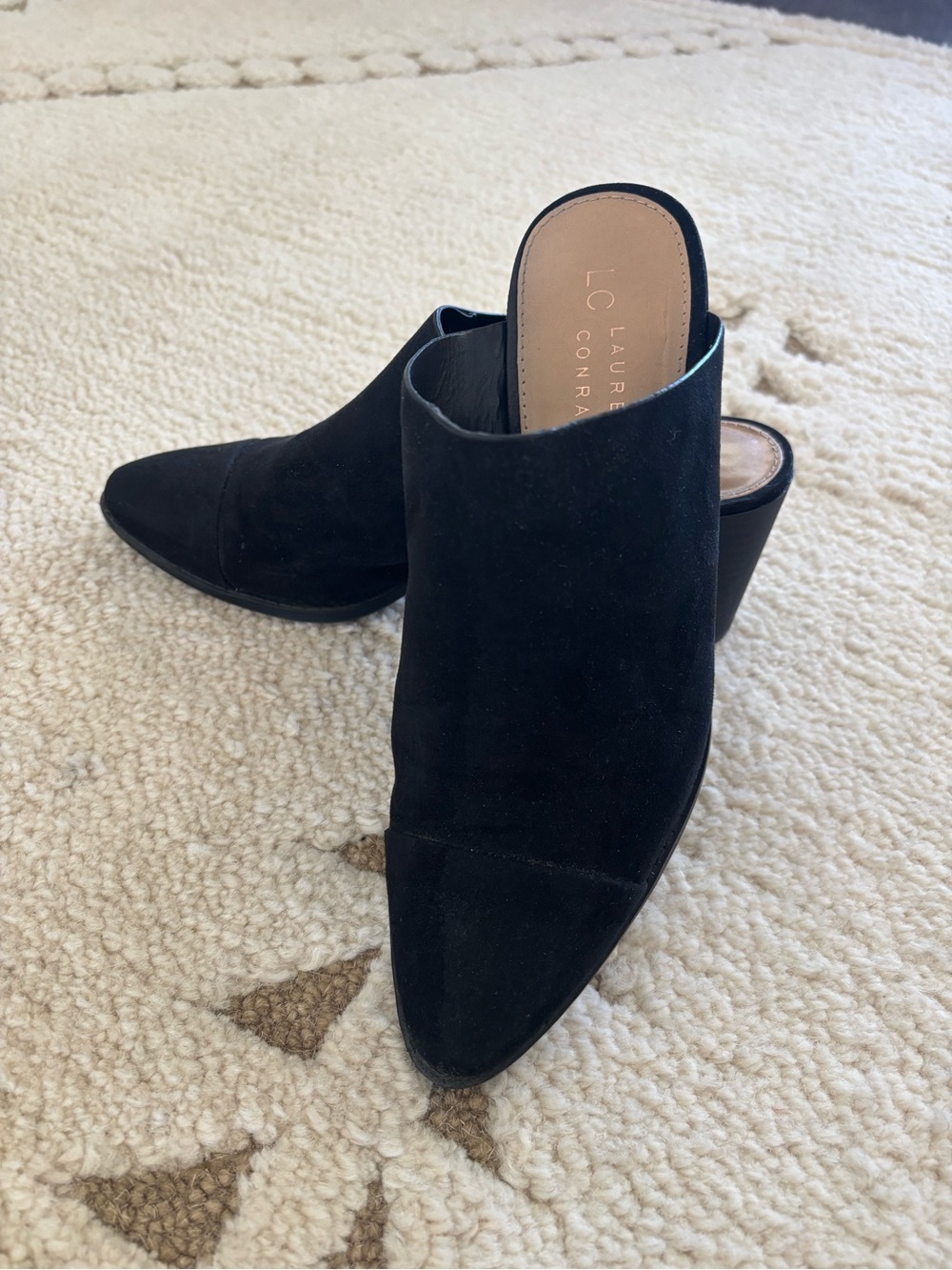 LC Lauren Conrad Black Suede Block Heel Mules - Picture 3 of 9